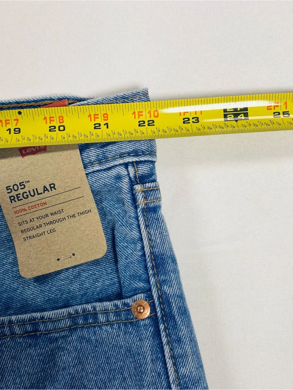 Levi’s 505 Regular Fit Jeans Mens 44x30 Medium Wash Blue 100% Cotton NWT